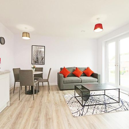 Apartment 46 Luna With Free Parking York Esterno foto