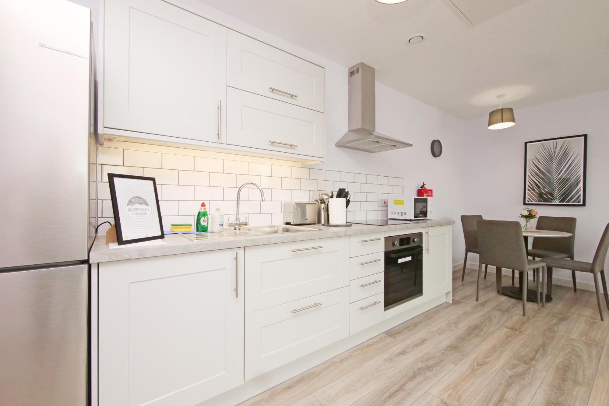 Apartment 46 Luna With Free Parking York Esterno foto